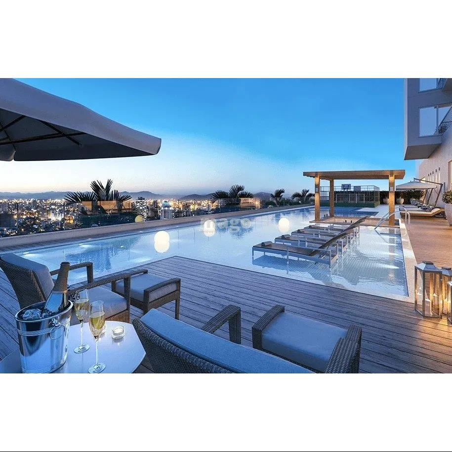 Apartamento com Vista Mar e mobiliado com 3 suítes em Balneário Camboriú
