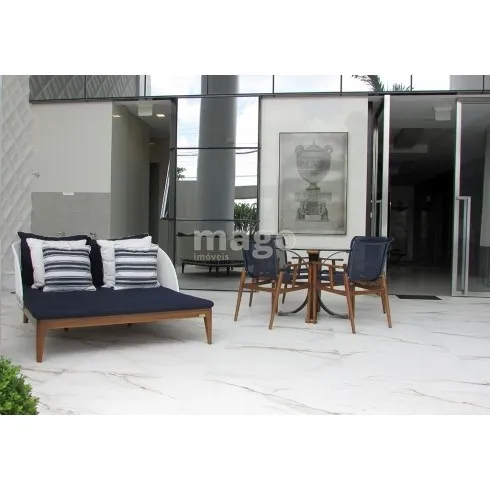 Triplex Frente Mar com 7 suítes em Balneário Camboriú