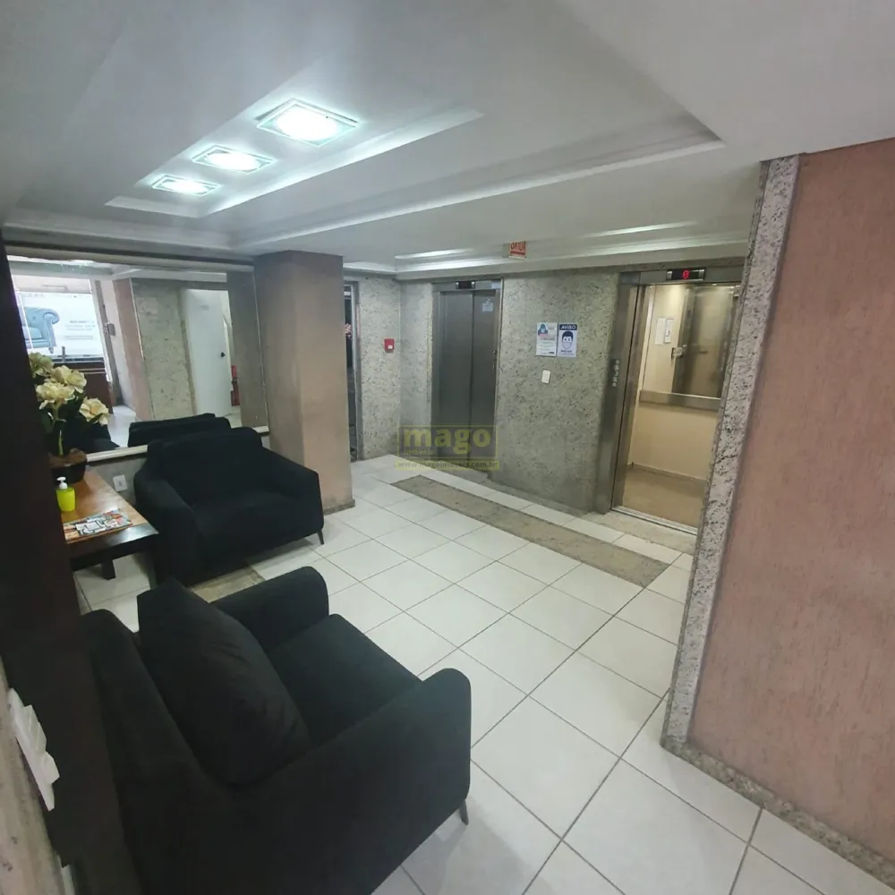 Apartamento à venda na Barra Norte, com ótima localização
