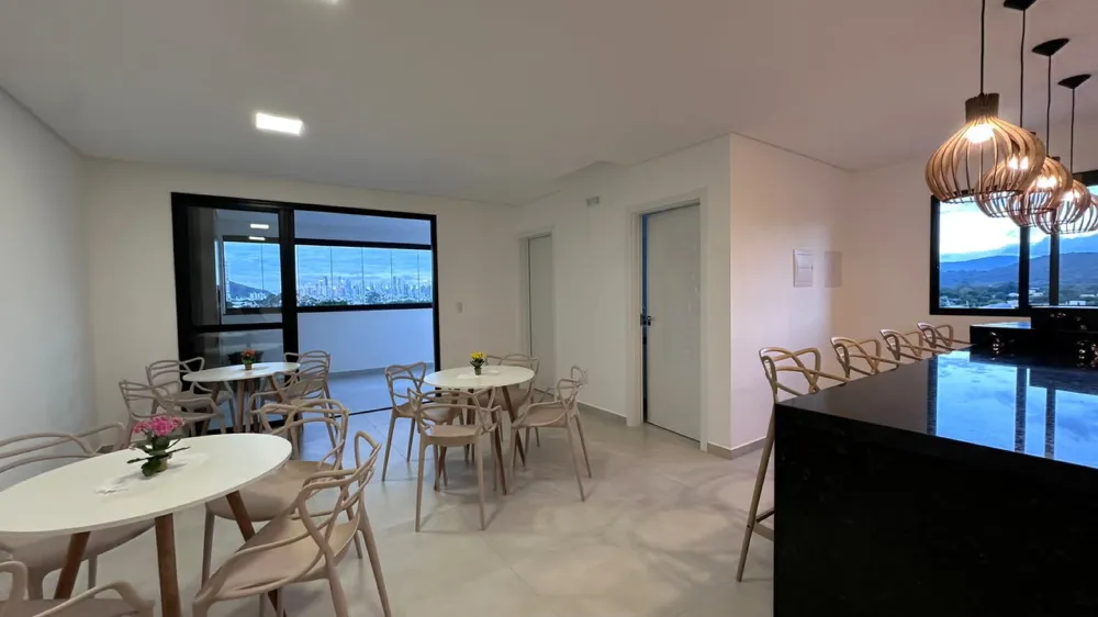 Apartamento para venda no bairro Centro em Camboriú