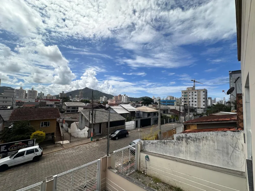 Casa para venda no bairro TABOLEIRO em Camboriú