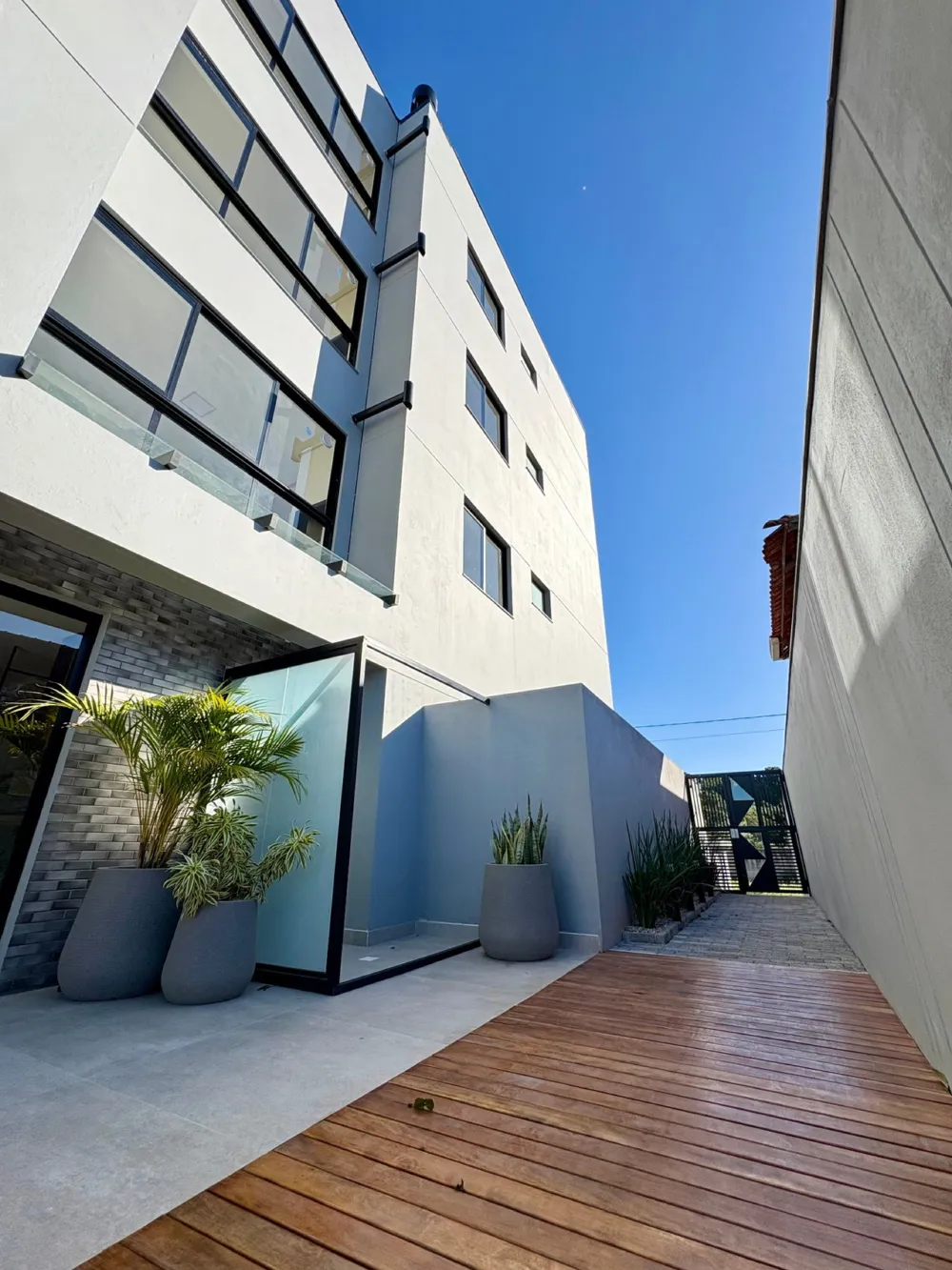 Sala comercial para reserva no bairro Meia Praia em Navegantes