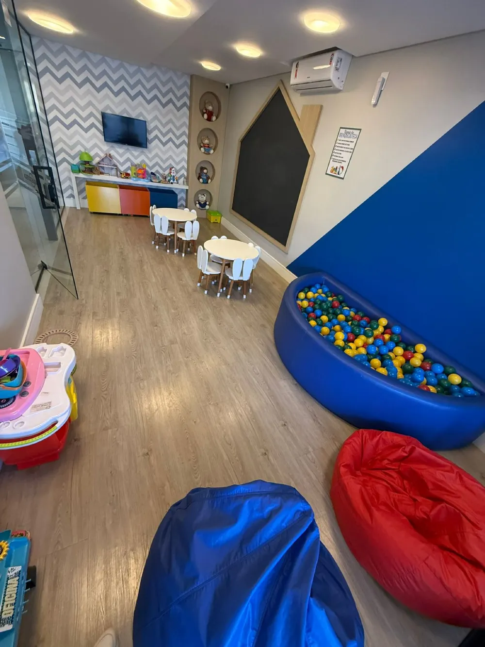 Apartamento 2 quartos para venda no bairro Ariribá em Balneário Camboriú