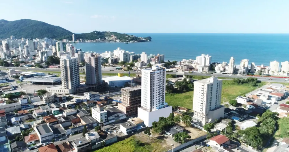 Apartamento 2 quartos para venda no bairro Tabuleiro dos Oliveiras em Itapema