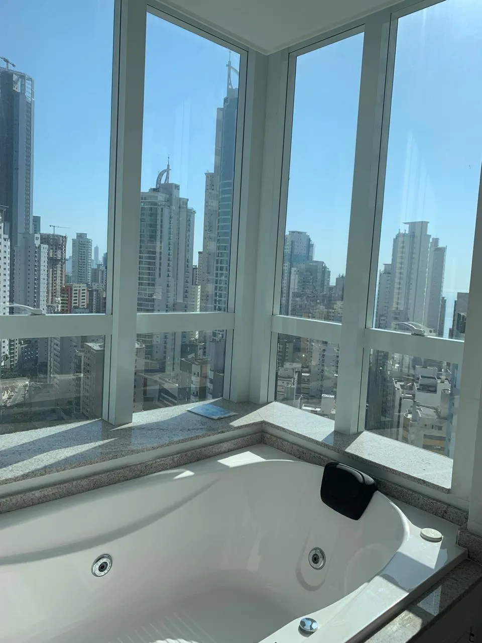 Apartamento 4 quartos para venda no bairro Barra Sul em Balneário Camboriú