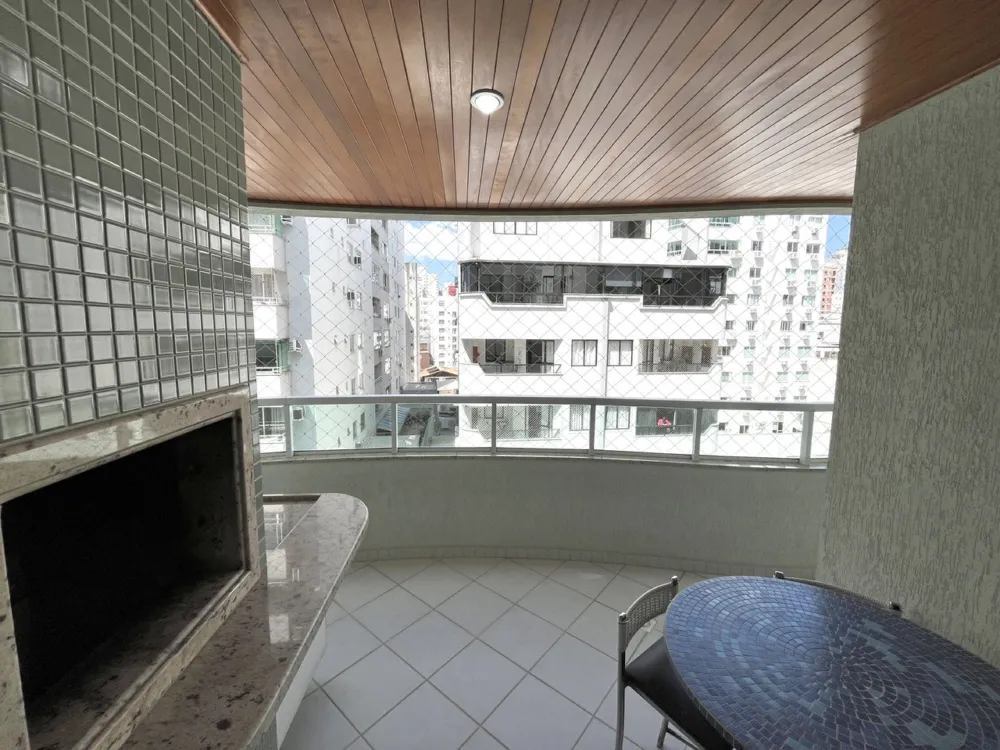 Apartamento 2 quartos para venda no bairro Centro em Balneário Camboriú