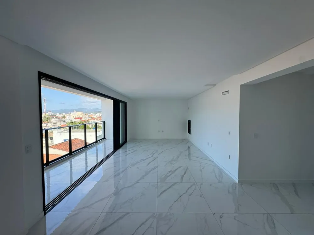 Apartamento 3 quartos para venda no bairro Centro em Camboriú
