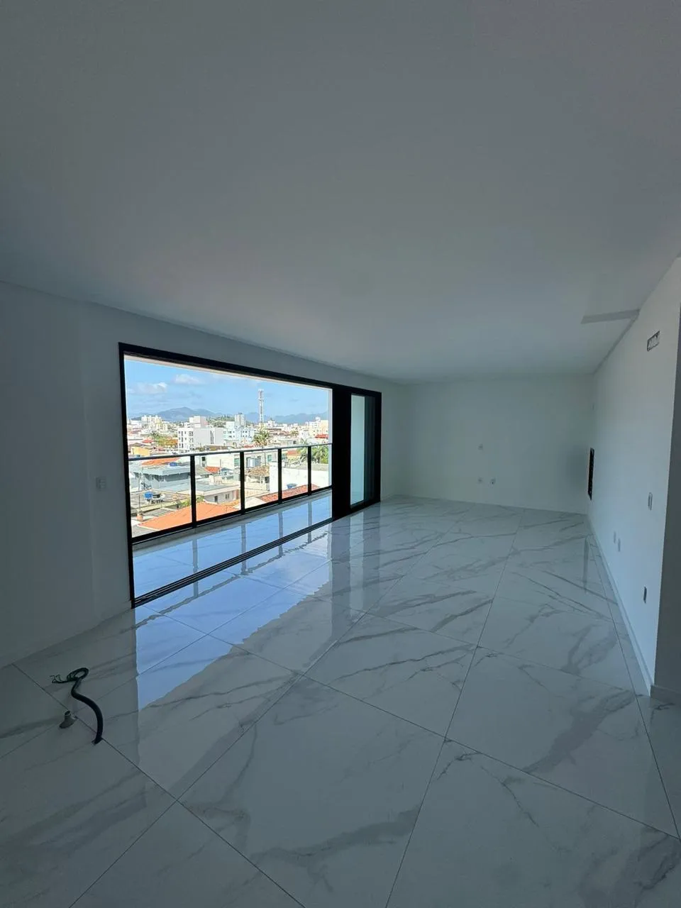 Apartamento 3 quartos para venda no bairro Centro em Camboriú