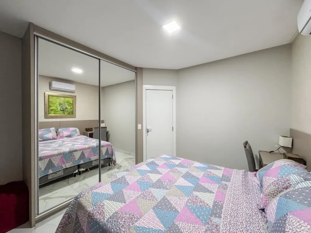 Apartamento para venda no bairro Centro em Balneário Camboriú
