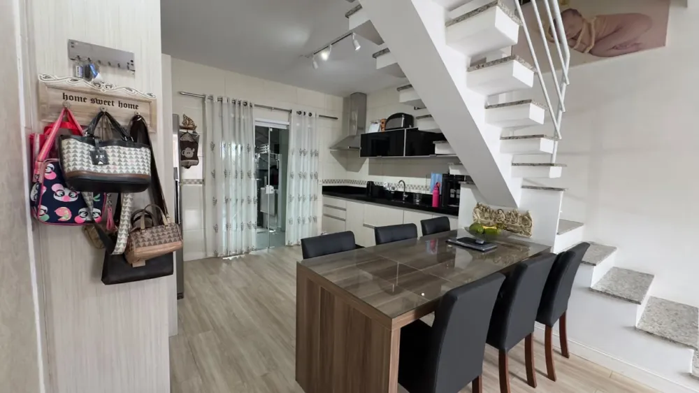 Casa 2 quartos para venda no bairro Areias em Camboriú