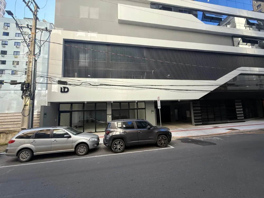 Sala comercial para venda no bairro Barra Sul em Balneário Camboriú