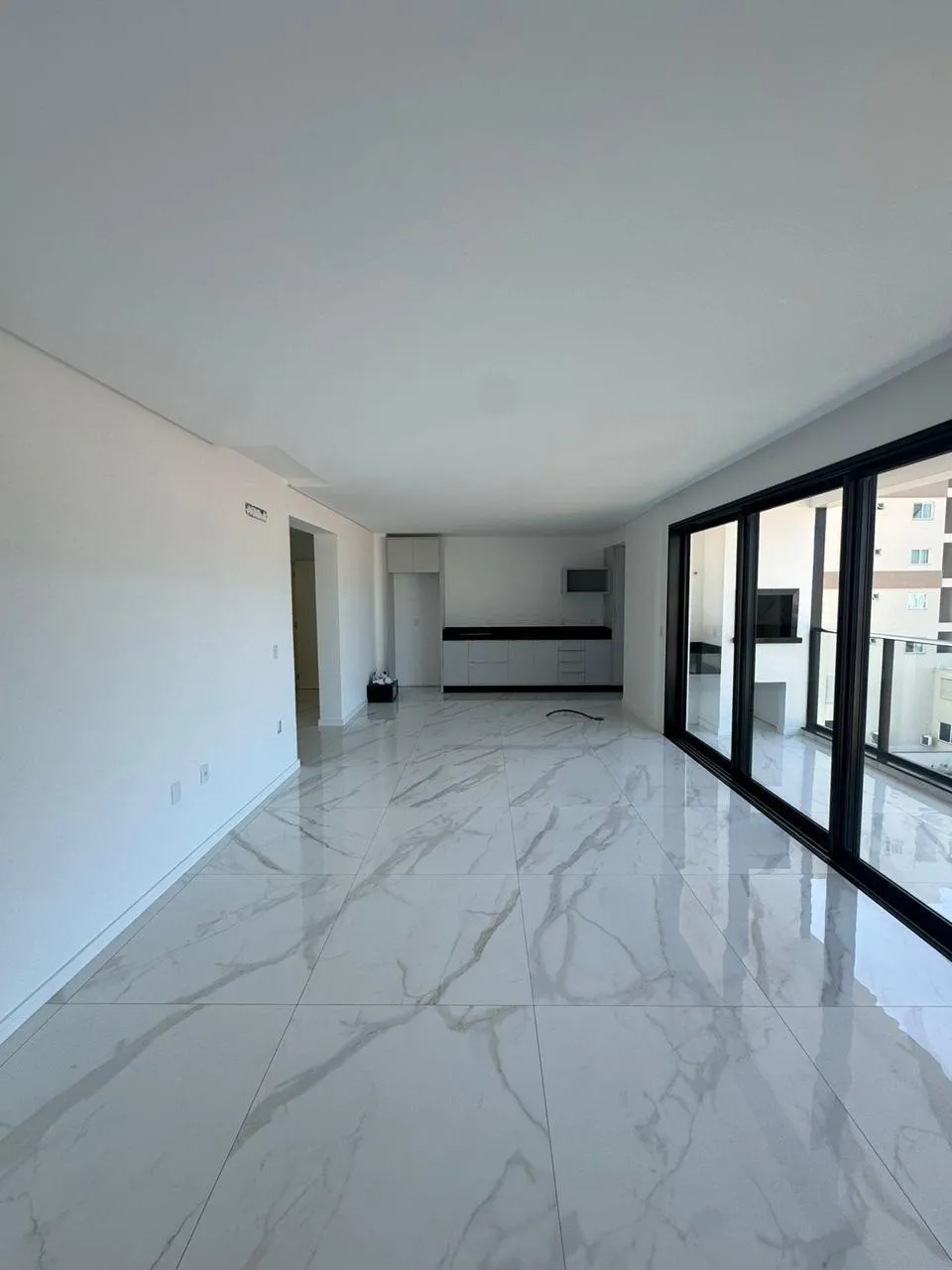 Apartamento 3 quartos para venda no bairro Centro em Camboriú
