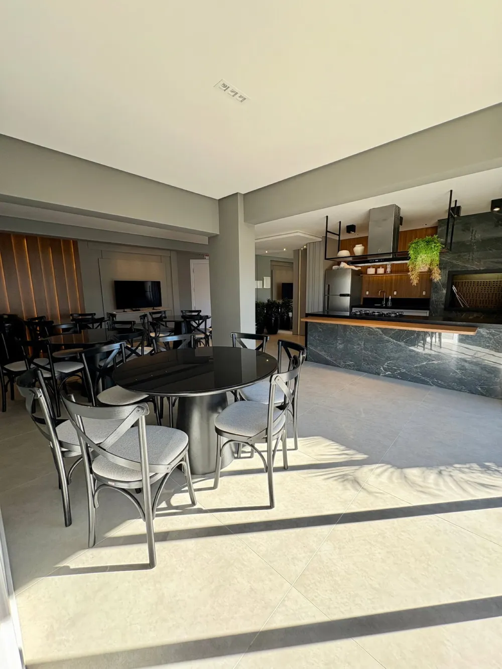 Sala comercial para reserva no bairro Meia Praia em Navegantes