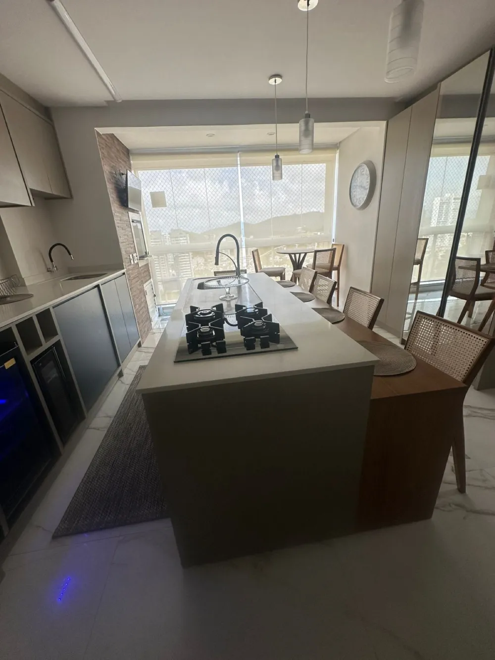 Apartamento 2 quartos para venda no bairro Praia Brava em Itajaí