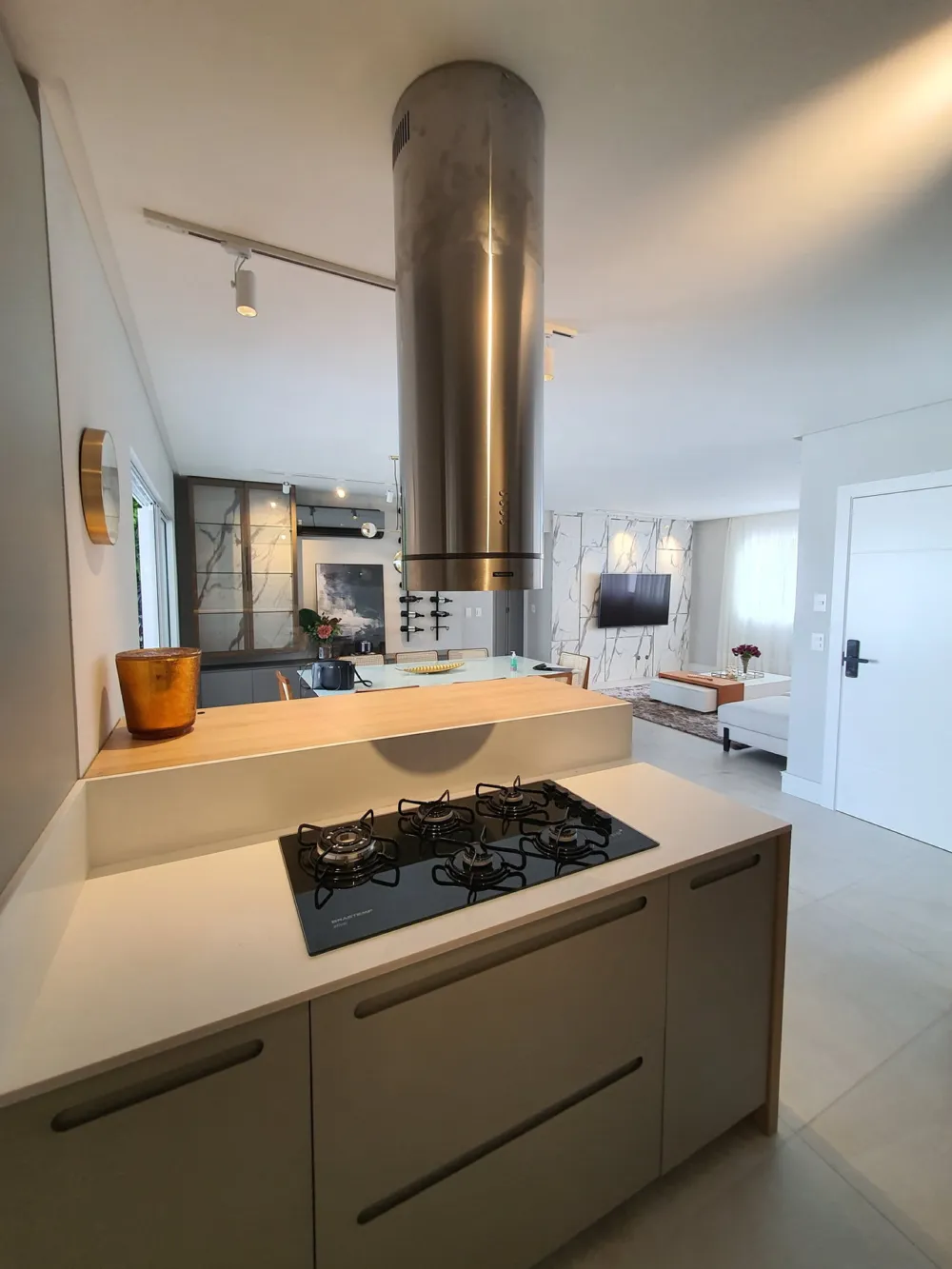 Apartamento 3 quartos para venda no bairro Pioneiros em Balneário Camboriú