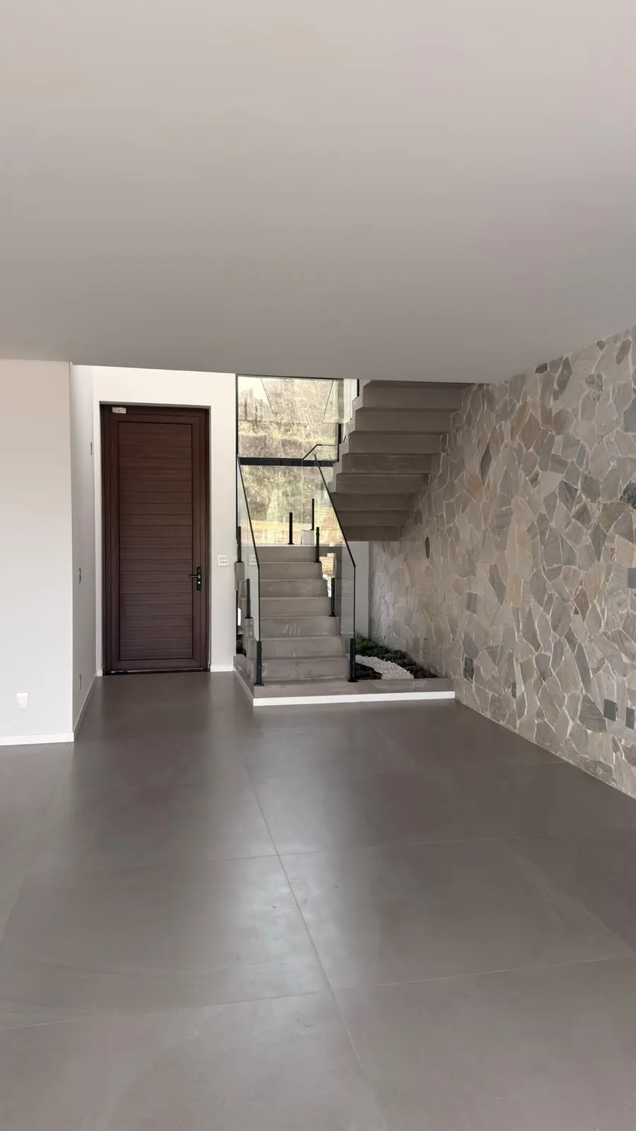 Casa 4 quartos para venda no bairro Várzea do Ranchinho em Camboriú