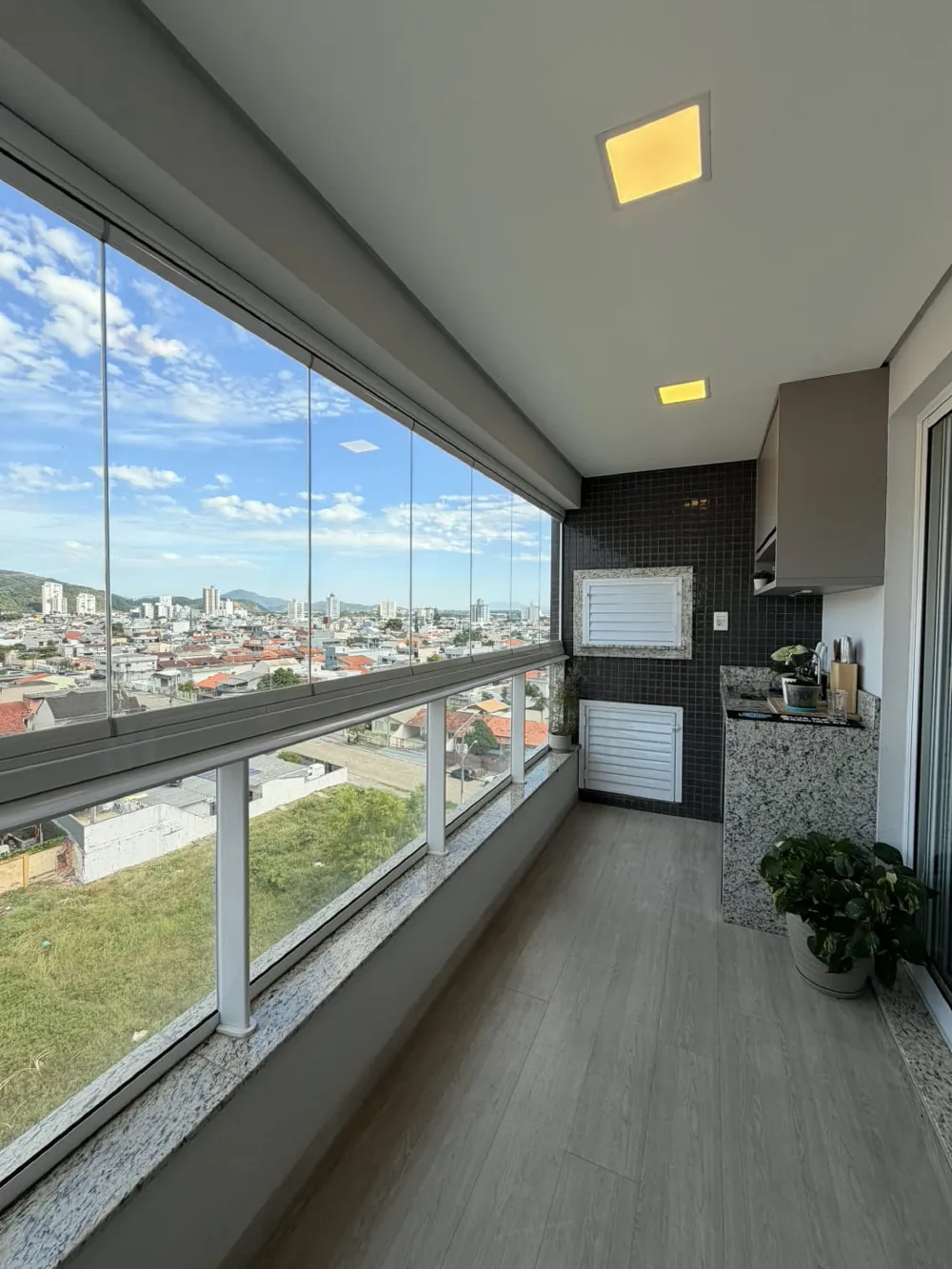 Apartamento 2 quartos para venda no bairro Vila Operária em Itajaí
