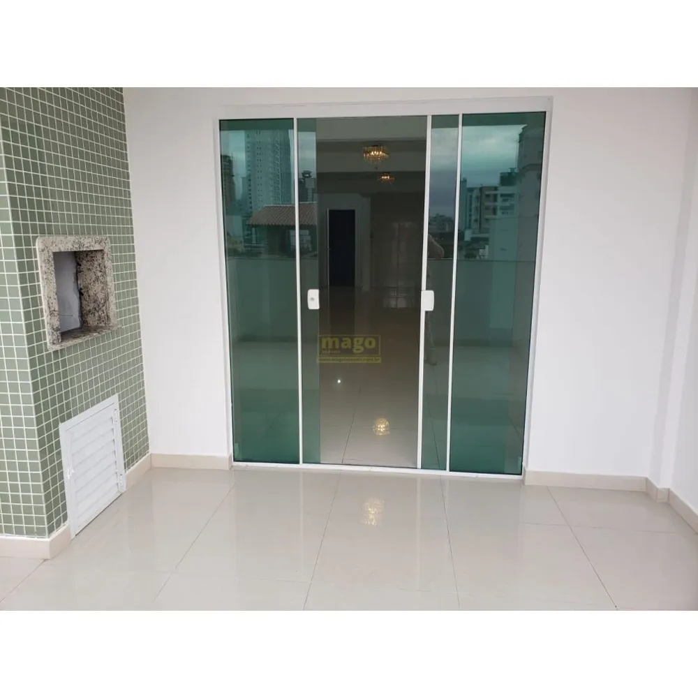 Apartamento com ótima localização