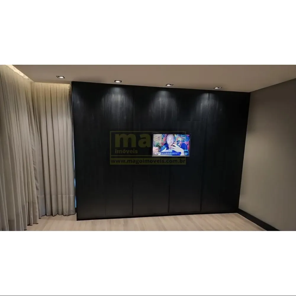 Excelente cobertura duplex com 3 suítes