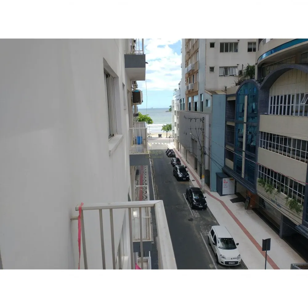 Excelente Apartamento 3 quartos Próximo ao Mar no Centro de BC