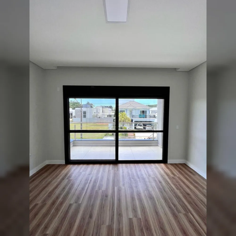 Casa de alto padrão à venda em condominio fechado