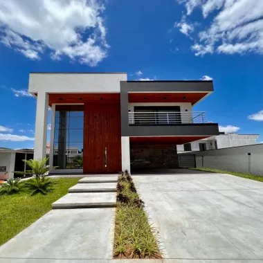 Casa de alto padrão à venda em condominio fechado