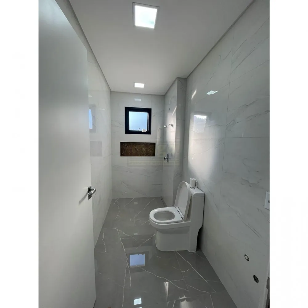 Casa de alto padrão à venda em condominio fechado