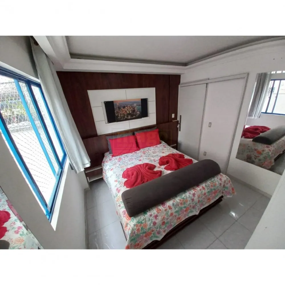APARTAMENTO PARA INVESTIR OU MORAR NO CENTRO DE BALNEÁRIO!