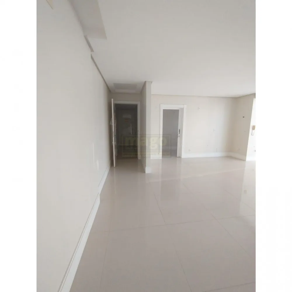 UM ALTO PADRÃO PARA MOBILIAR E DECORAR! PERTINHO DO MAR!