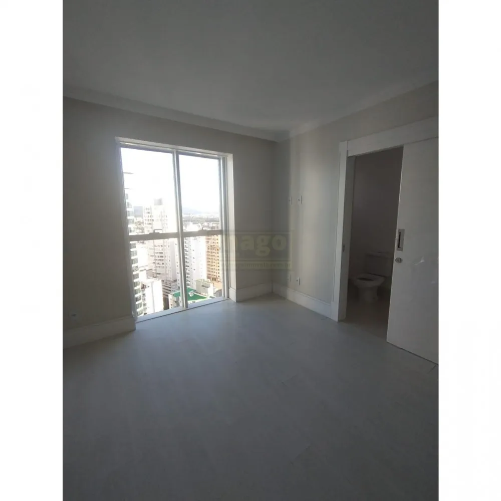 DUPLEX ALTO PADRÃO PARA VOCÊ QUE PROCURA ESPAÇO E LUXO PARA MORAR!