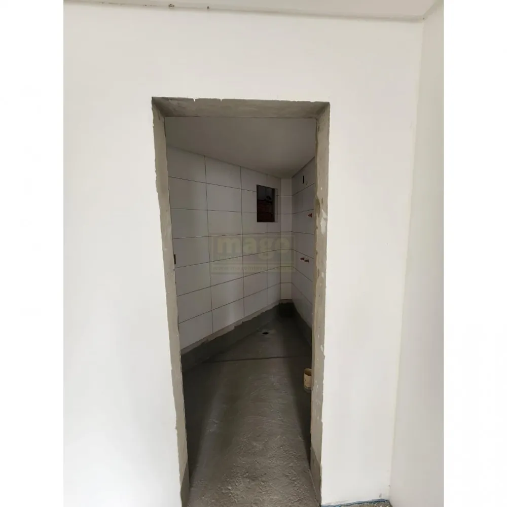 Apartamento Para Venda no Bairro Tabuleiro com Suíte e 2 vagas de garagem