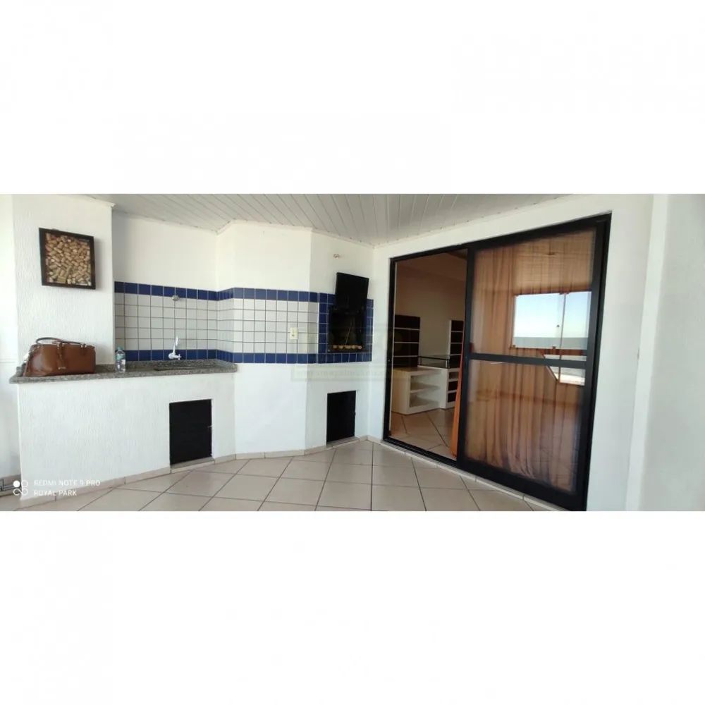Apartamento 3 quartos para Venda no bairro Meia Praia em Itapema