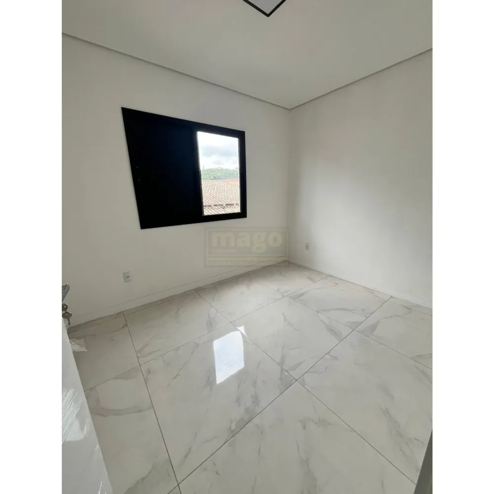 Sobrado 3 quartos para Venda no bairro Areias em Camboriú