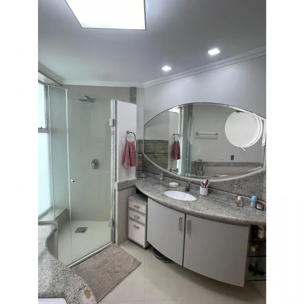 Apartamento 3 suítes para Locação Anual no bairro Centro em Balneário Camboriú