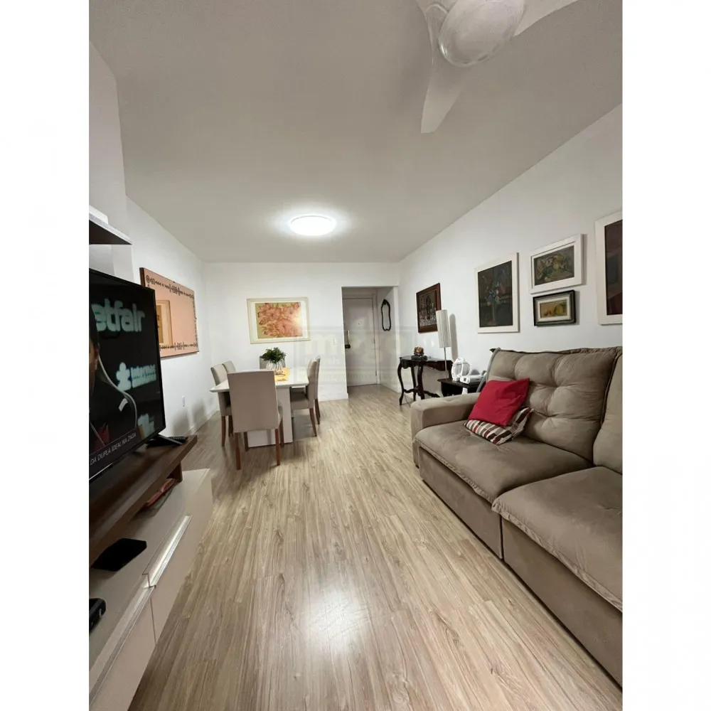 Apartamento 2 quartos para Venda no bairro Centro em Balneário Camboriú