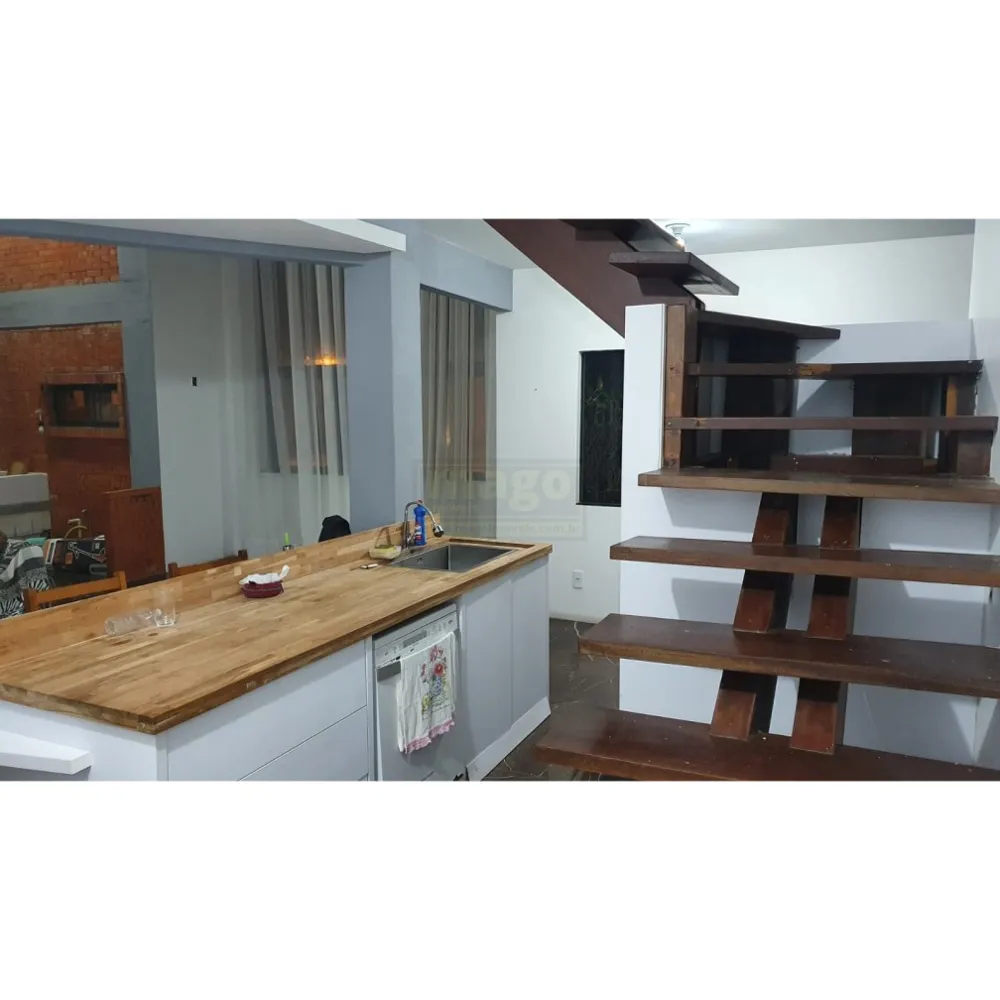 Casa 4 quartos para Venda