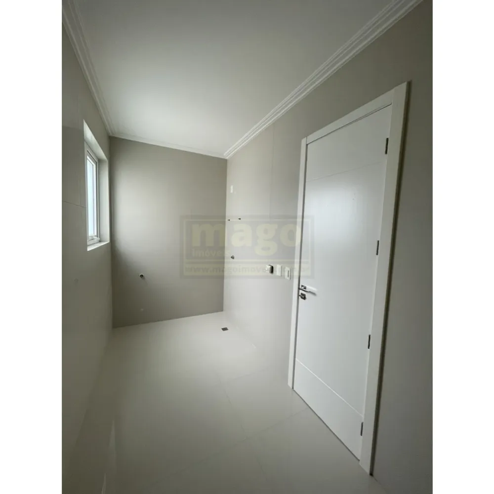 Triplex Frente Mar com 7 suítes em Balneário Camboriú