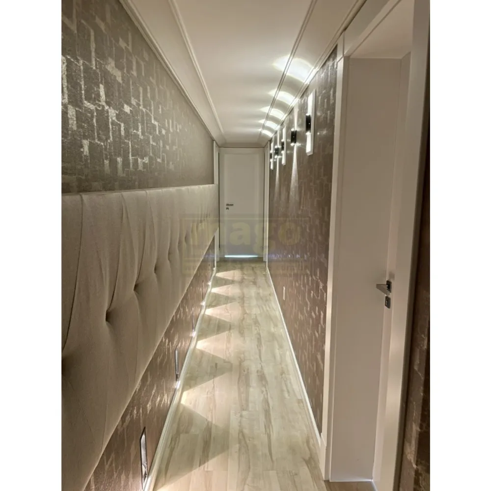 Cobertura Triplex com 7 suítes e Loft no Centro de Balneário Camboriú