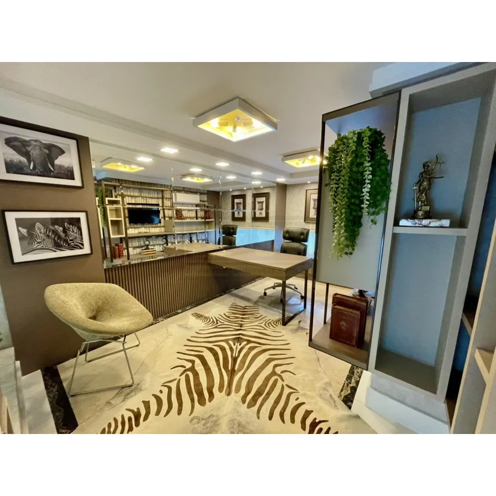 Cobertura Triplex com 7 suítes e Loft no Centro de Balneário Camboriú
