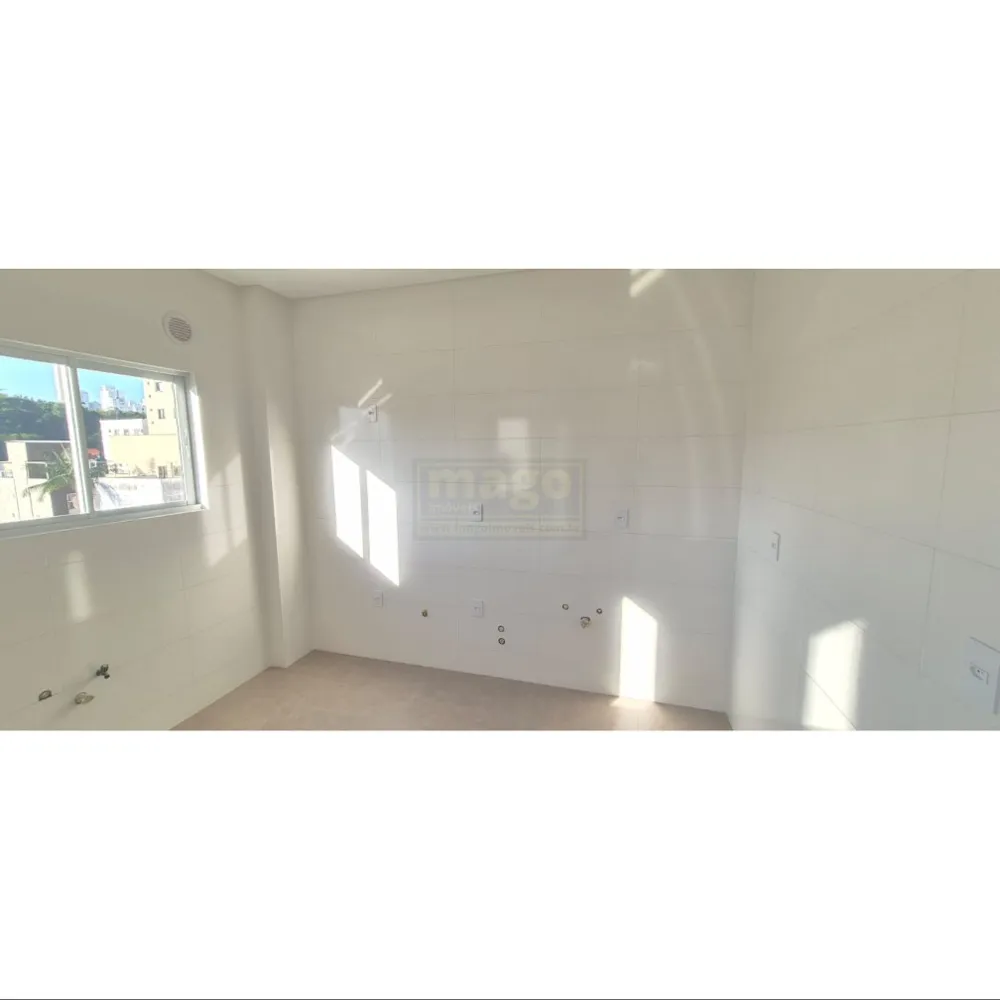 Apartamento 2 quartos para Venda no bairro Nações em Balneário Camboriú