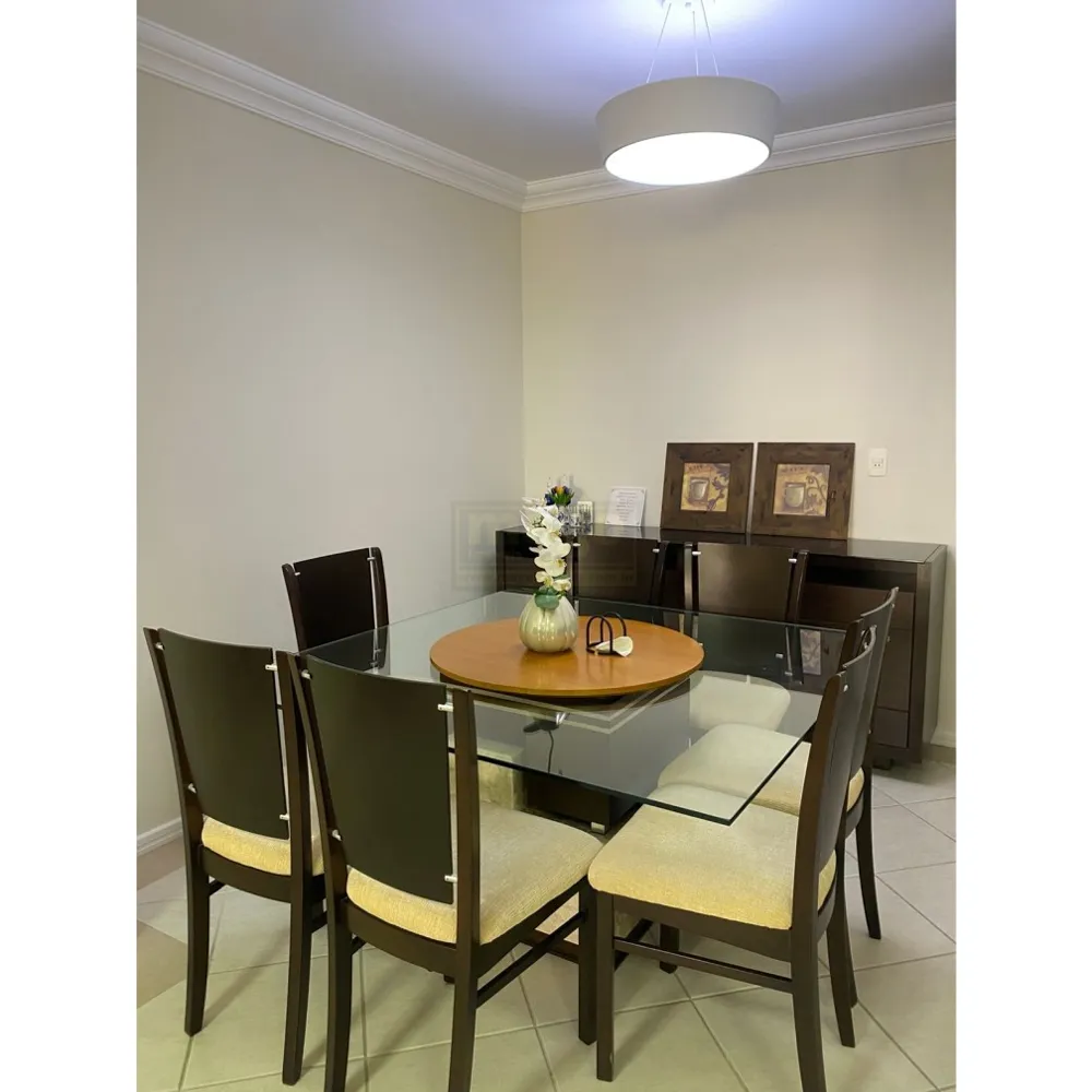 Apartamento quadra mar com 2 vagas de garagem 