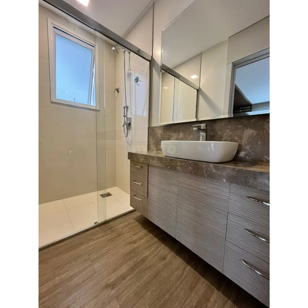 Apartamento 3 suítes para Locação Anual no bairro Bairro Praia Brava em Itajaí