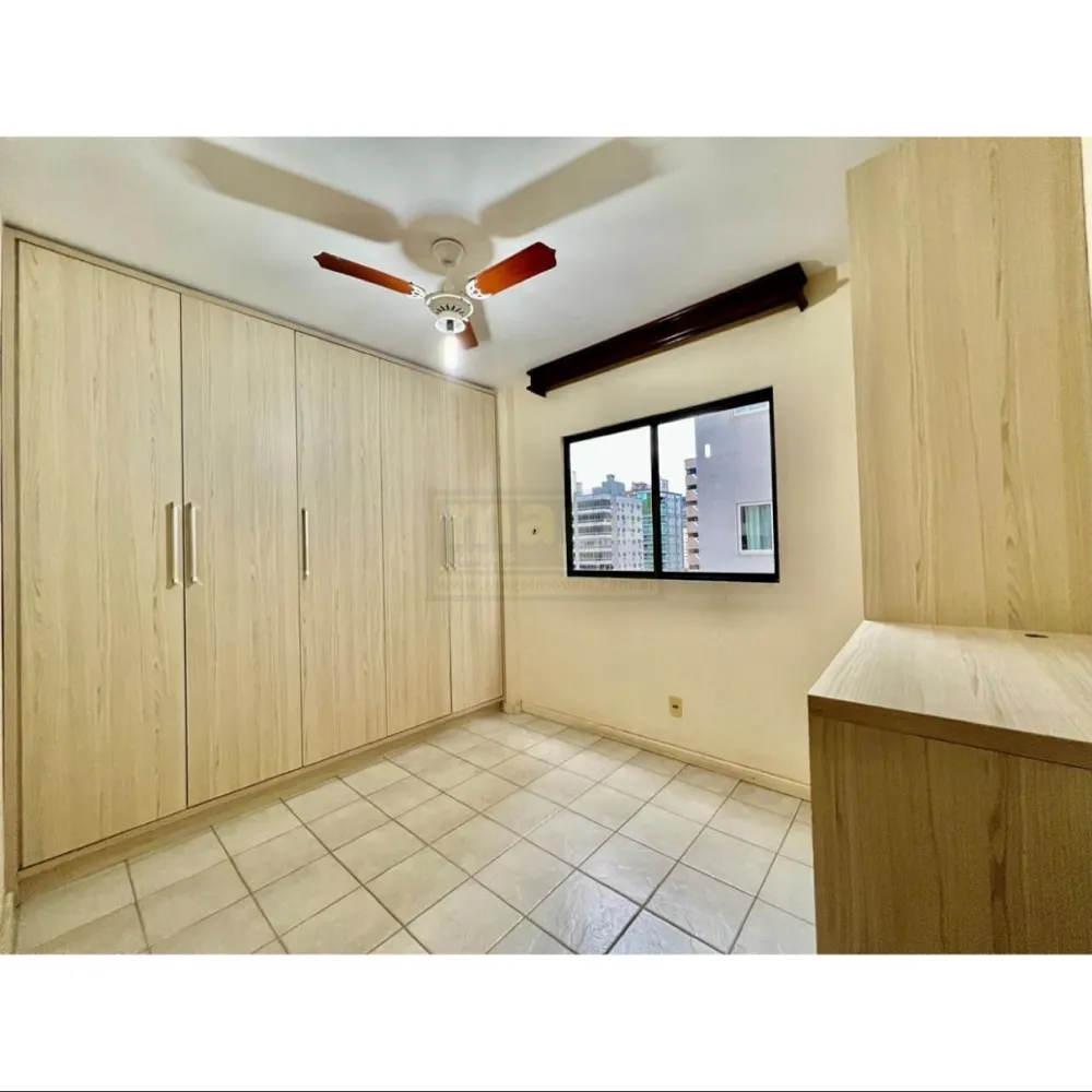 Apartamento 3 quartos para Venda no bairro Meia Praia em Itapema