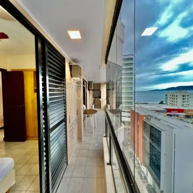 Apartamento 3 quartos para Venda no bairro Meia Praia em Itapema