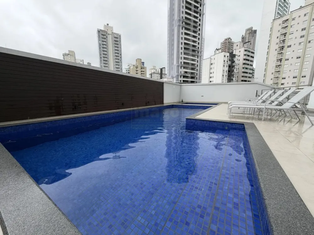 Apartamento 3 quartos para Venda no bairro Centro em Balneário Camboriú
