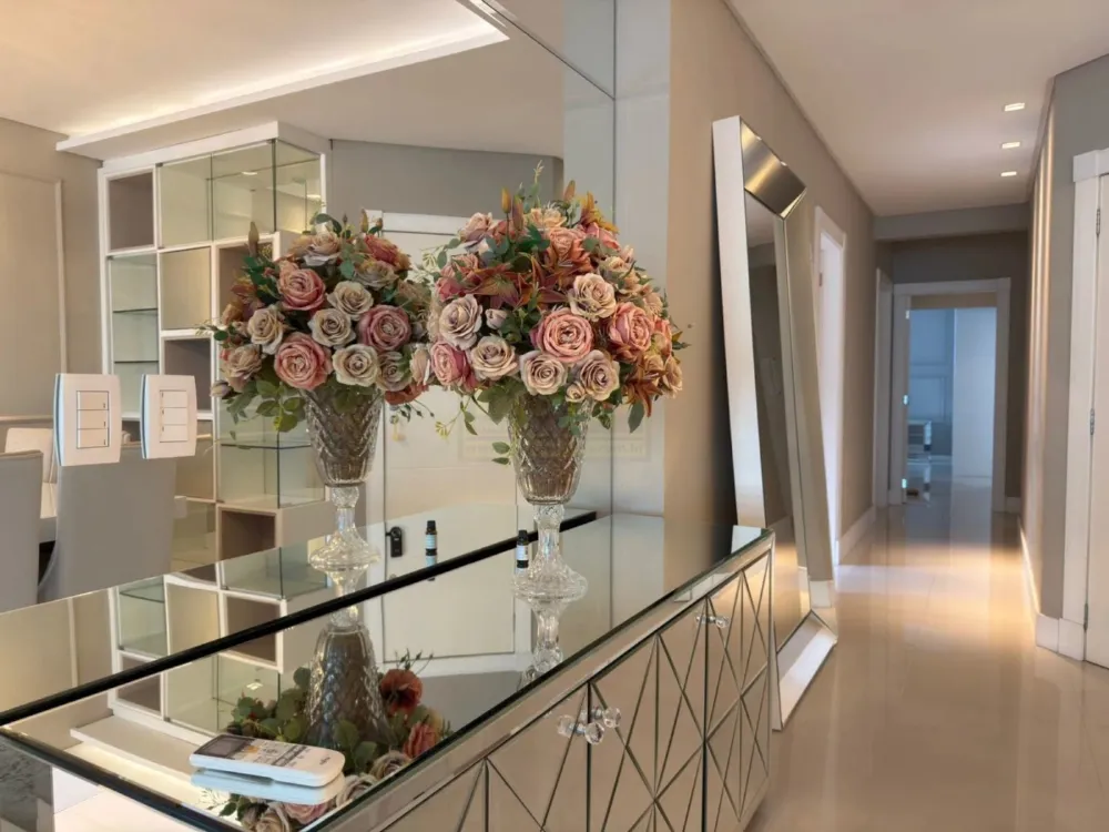 Apartamento 3 quartos para Venda no bairro Centro em Balneário Camboriú