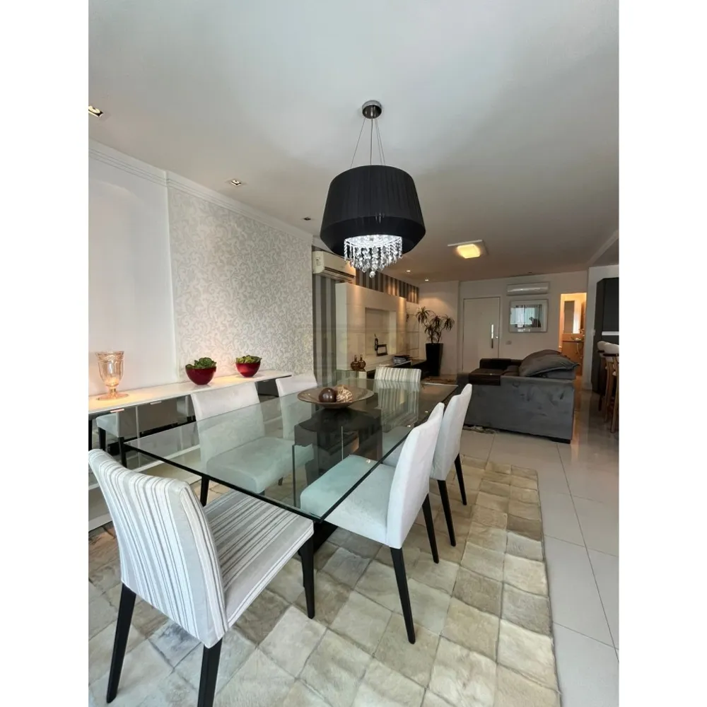 Apartamento 03 suítes para Locação Anual no bairro Centro em Balneário Camboriú