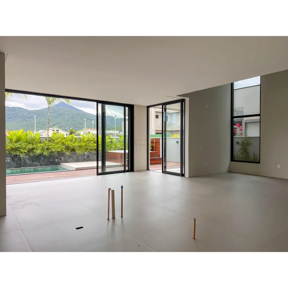 Casa 3 suítes para Venda no bairro Santa Regina em  Camboriú