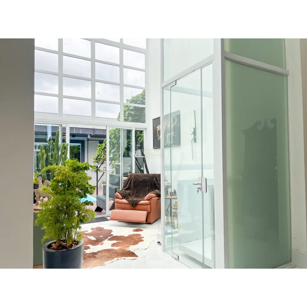 Exclusividade - Casa de alto padrão com 4 suítes - Mobiliada, decorada e equipada