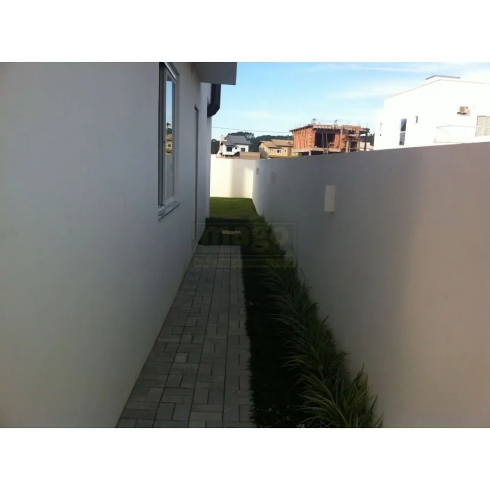 Casa 4 suítes para Venda 